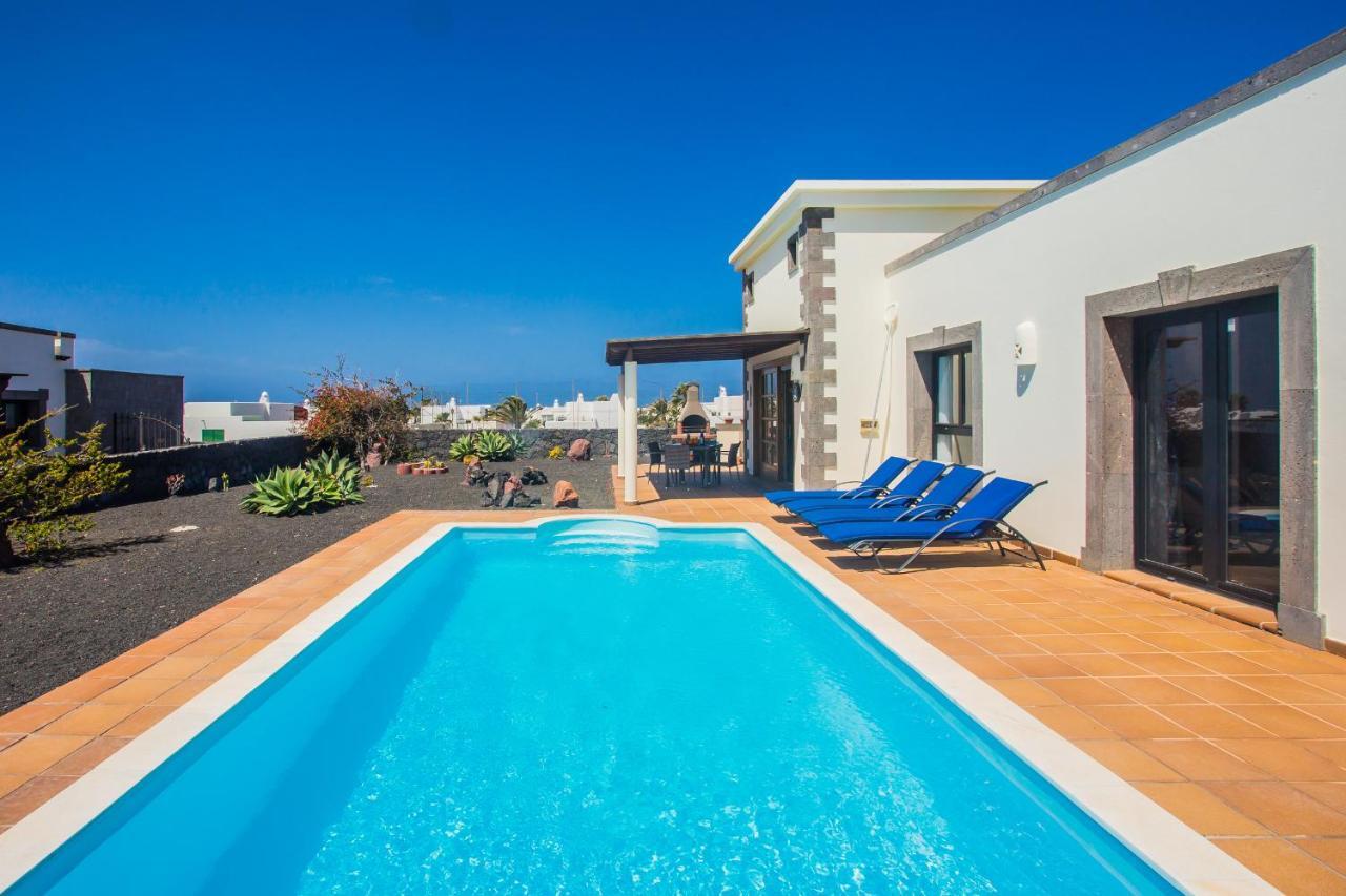 Eslanzarote Villa Eleonor, Super Wifi, Heated Pool, Sat Tv Плайя-Бланка Екстер'єр фото